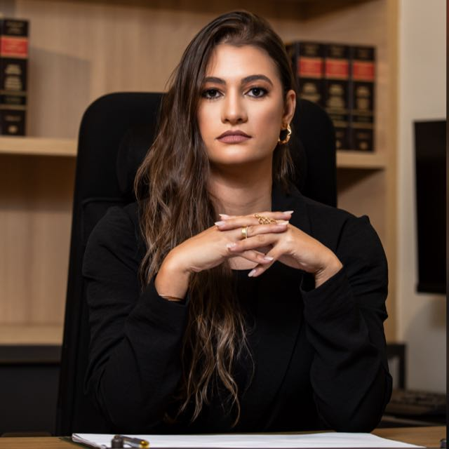 Dra. Bárbara Moreira de Castilhos